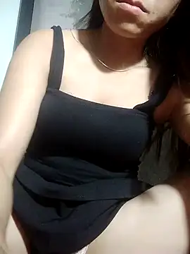 Zara-Lina online show from 31, 5, 2026