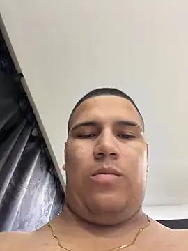 Snapshot of Patricio_02 chatting on 17, 5, 2026 Patricio 02 online show from 17, 5, 2026