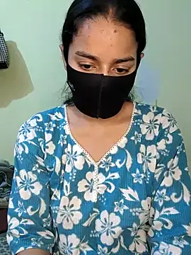 couple hot43 online show from 18, 4, 2026