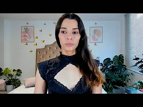 Snapshot of bella_grego chatting on 20, 4, 2026 bella grego online show from 20, 4, 2026