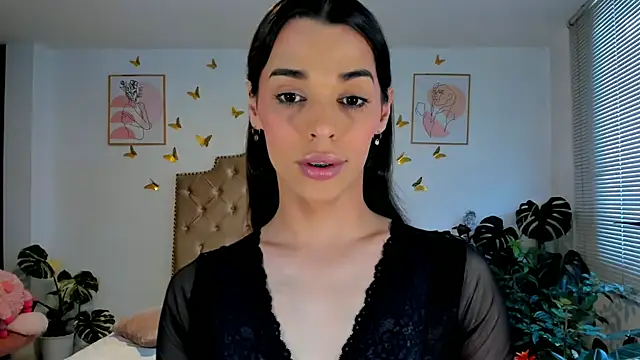 Snapshot of bella_grego chatting on 8, 7, 2026 bella grego online show from 8, 7, 2026