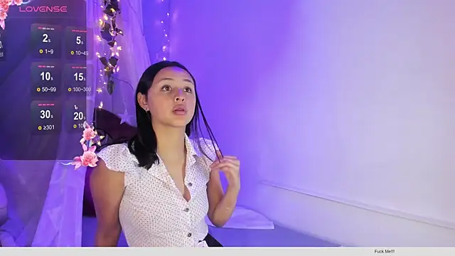 Snapshot of thalia_ecos chatting on 15, 5, 2026 thalia ecos online show from 15, 5, 2026
