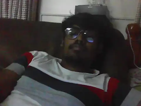Snapshot of singaram190 chatting on 6, 7, 2026 singaram190 online show from 6, 7, 2026
