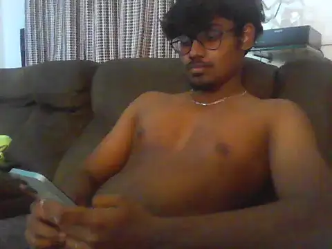 Snapshot of singaram190 chatting on 25, 6, 2026 singaram190 online show from 25, 6, 2026