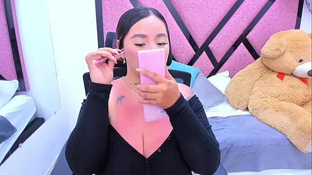 MiaaCastroo online show from 19, 5, 2026