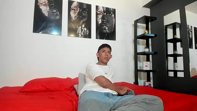 mateo crown online show from 20, 4, 2026