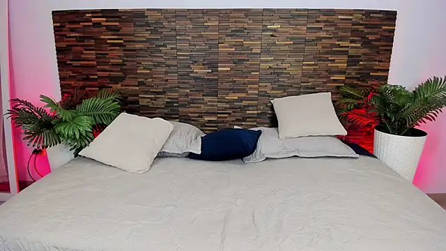 Snapshot of valkiriia__ chatting on 30, 6, 2026 valkiriia online show from 30, 6, 2026
