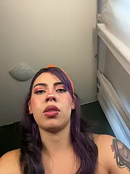 Latinxxcouple online show from 26, 3, 2026
