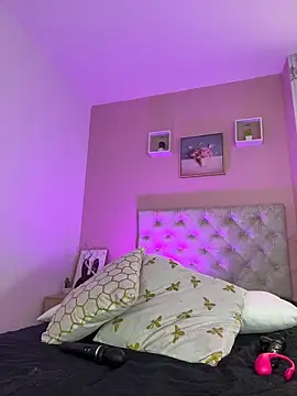 caro lovings online show from 19, 6, 2026