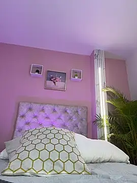 caro lovings online show from 18, 6, 2026