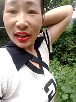 Snapshot of Tieuthu2 chatting on 2, 7, 2026 Tieuthu2 online show from 2, 7, 2026