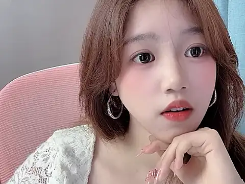 TwinXXbaby online show from 17, 4, 2026