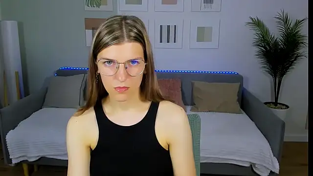 AnnaThorne online show from 21, 5, 2026