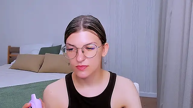 AnnaThorne online show from 23, 5, 2026
