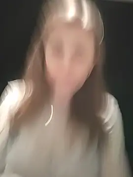 Snapshot of irresistibelle chatting on 18, 7, 2026 irresistibelle online show from 18, 7, 2026