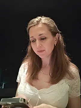 Snapshot of irresistibelle chatting on 2, 7, 2026 irresistibelle online show from 2, 7, 2026