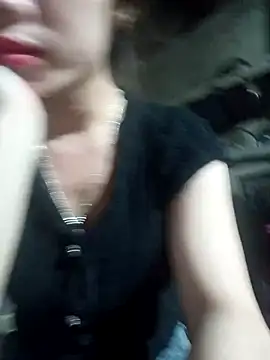 Isabella pusy online show from 18, 5, 2026