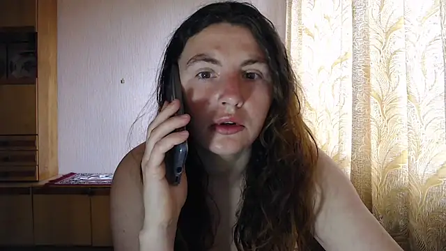 AlinaxJames online show from 17, 4, 2026