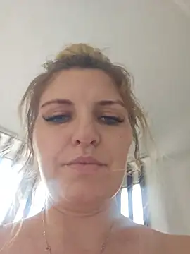 Snapshot of I_amBianca chatting on 2, 6, 2026 I amBianca online show from 2, 6, 2026