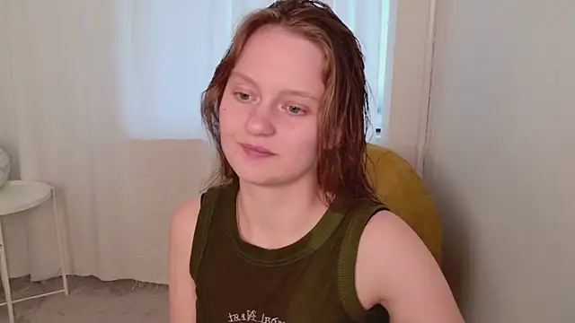 Snapshot of French_Fry chatting on 22, 7, 2026 French Fry online show from 22, 7, 2026