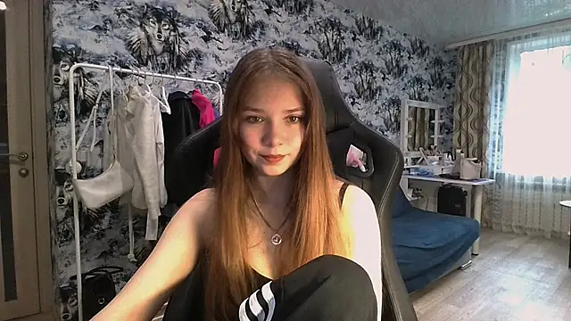 Snapshot of Princess_Mira chatting on 10, 7, 2026 Princess Mira online show from 10, 7, 2026