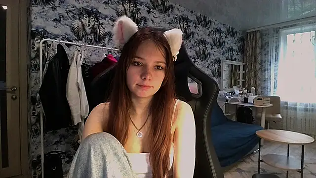 Snapshot of Princess_Mira chatting on 18, 7, 2026 Princess Mira online show from 18, 7, 2026