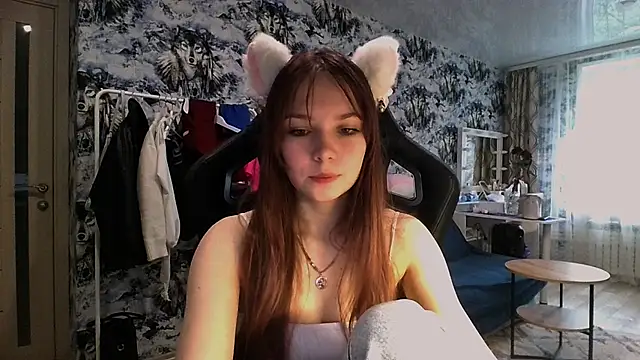 Snapshot of Princess_Mira chatting on 17, 7, 2026 Princess Mira online show from 17, 7, 2026