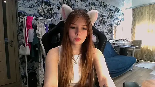 Snapshot of Princess_Mira chatting on 8, 7, 2026 Princess Mira online show from 8, 7, 2026