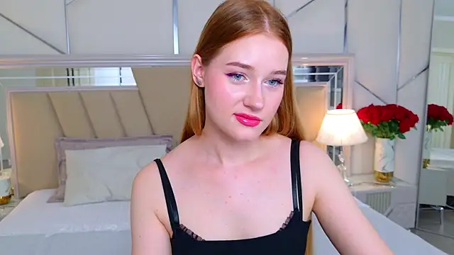 EmmiliRosse online show from 25, 5, 2026