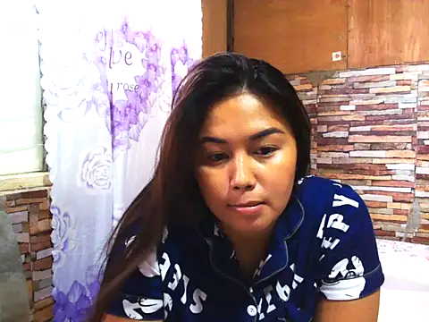 Ur Ganda online show from 18, 4, 2026