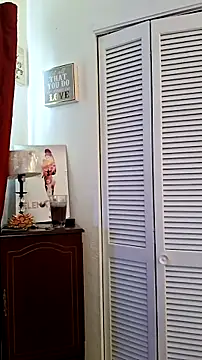 Snapshot of TooCutee chatting on 2, 6, 2026 TooCutee online show from 2, 6, 2026