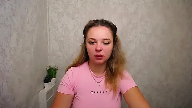 NicoleAura online show from 26, 6, 2026
