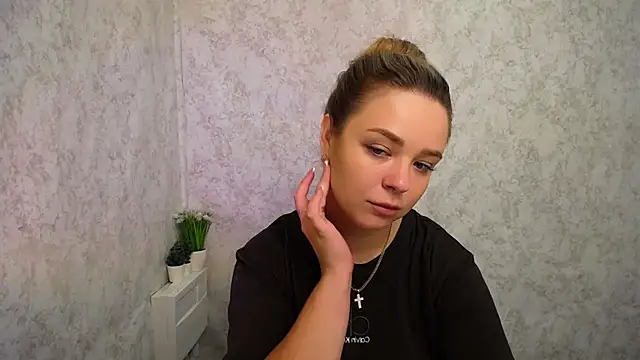 NicoleAura online show from 30, 6, 2026