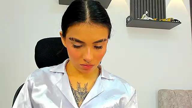 Snapshot of isabella_hv chatting on 20, 7, 2026 isabella hv online show from 20, 7, 2026