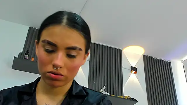 Snapshot of isabella_hv chatting on 15, 7, 2026 isabella hv online show from 15, 7, 2026
