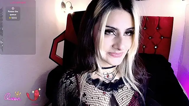 aliceinflames online show from 12, 5, 2026