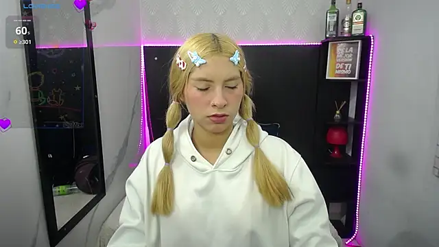 Snapshot of nancy_blonde chatting on 2, 7, 2026 nancy blonde online show from 2, 7, 2026