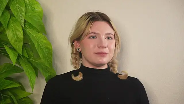 VennieLippe online show from 20, 4, 2026