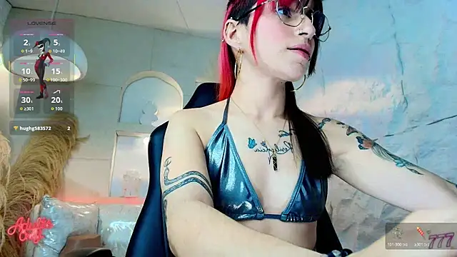 Moon Red r online show from 18, 4, 2026