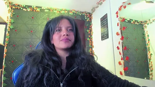 Snapshot of LilaVelvet chatting on 11, 6, 2026 LilaVelvet online show from 11, 6, 2026