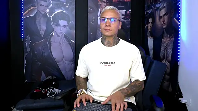 Snapshot of damian_becker chatting on 24, 6, 2026 damian becker online show from 24, 6, 2026