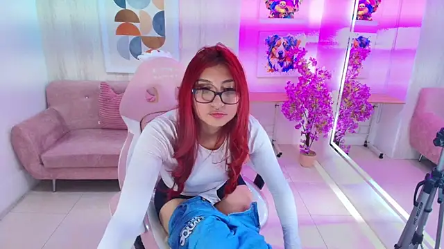 Sofi monroeee online show from 5, 6, 2026