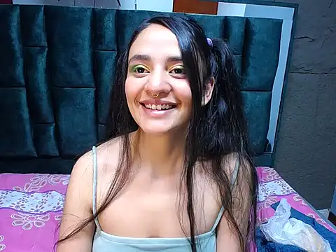 salamandracl202 online show from 24, 4, 2026