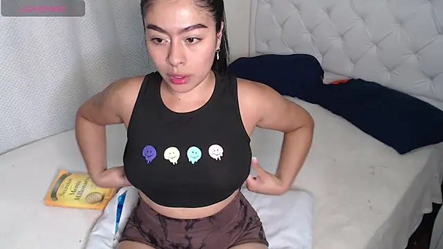 Violet myers04 online show from 24, 4, 2026