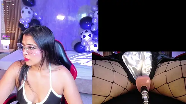 Snapshot of LuciaReid chatting on 12, 6, 2026 LuciaReid online show from 12, 6, 2026
