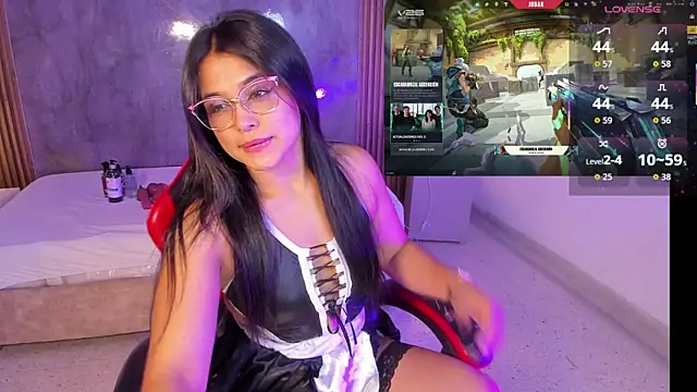 LuciaReid online show from 13, 5, 2026