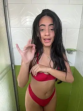 AdixxionGirl   online show from 18, 4, 2026