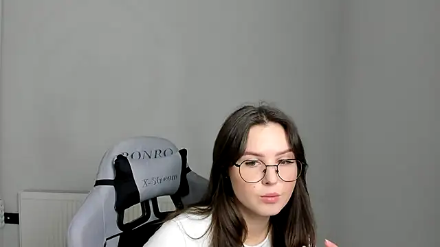 Regina cute  online show from 19, 5, 2026