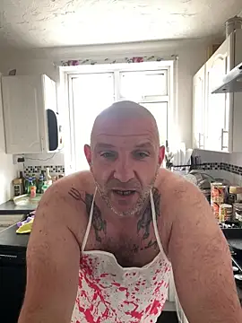 yourfavebear online show from 10, 5, 2026
