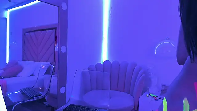Snapshot of Loliita_Brown chatting on 18, 7, 2026 Loliita Brown online show from 18, 7, 2026